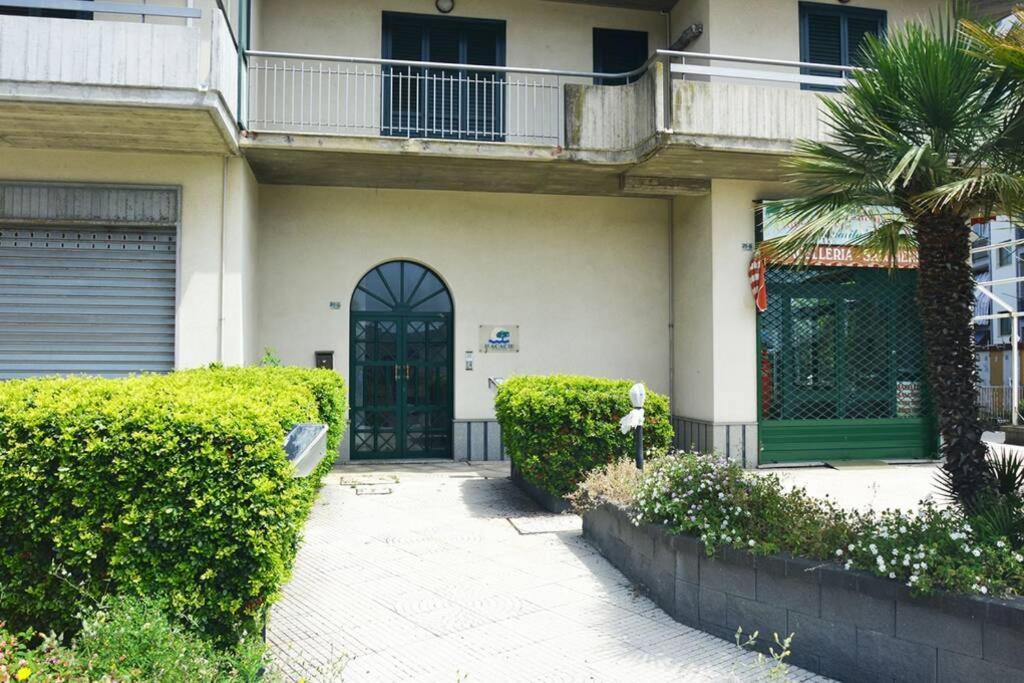 Appartamento Casasolemare Fondachello Fondachello  Exteriér fotografie
